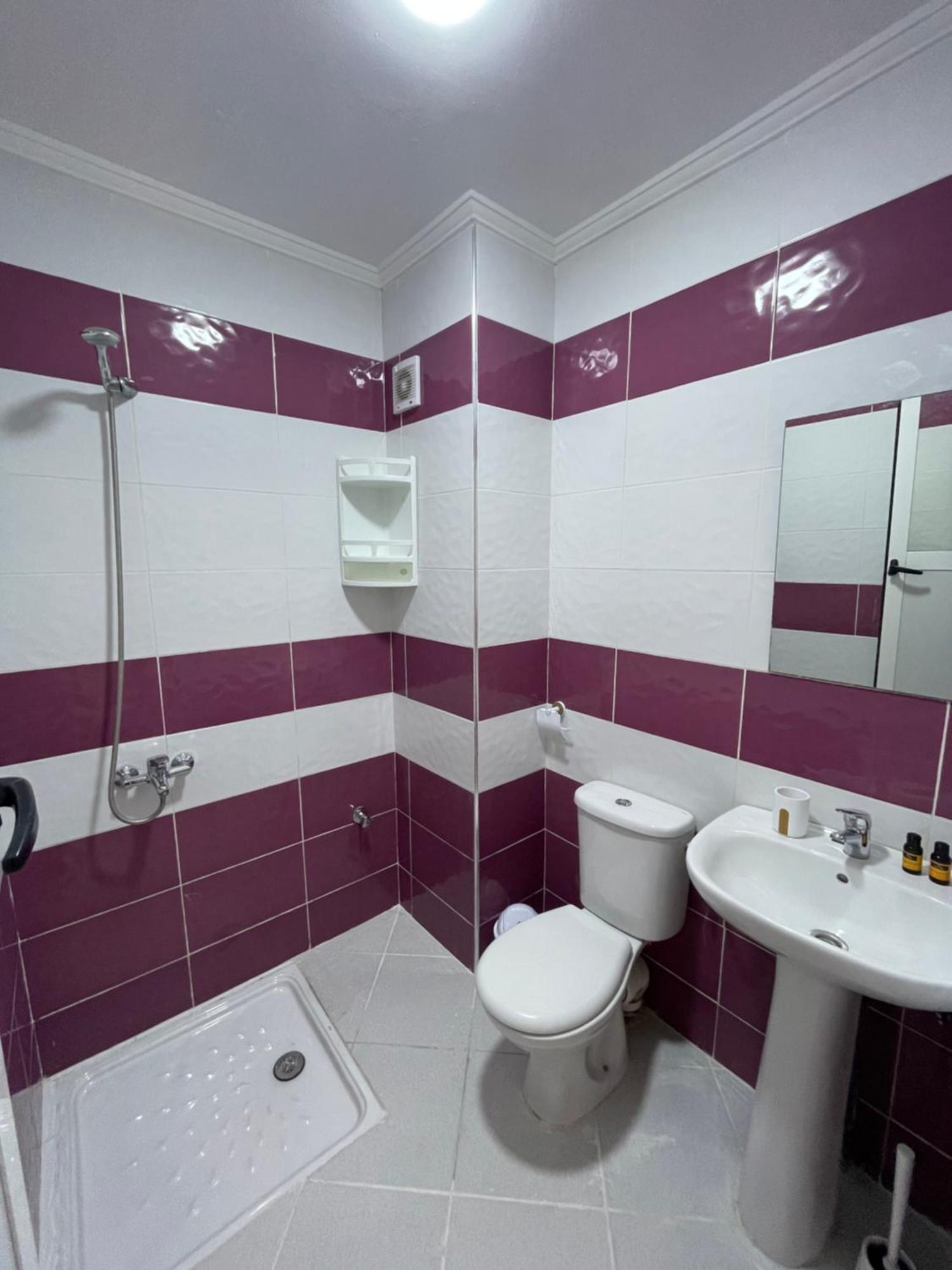 Oasis Spacieux Proche De La Plage Oued Laou Exterior foto